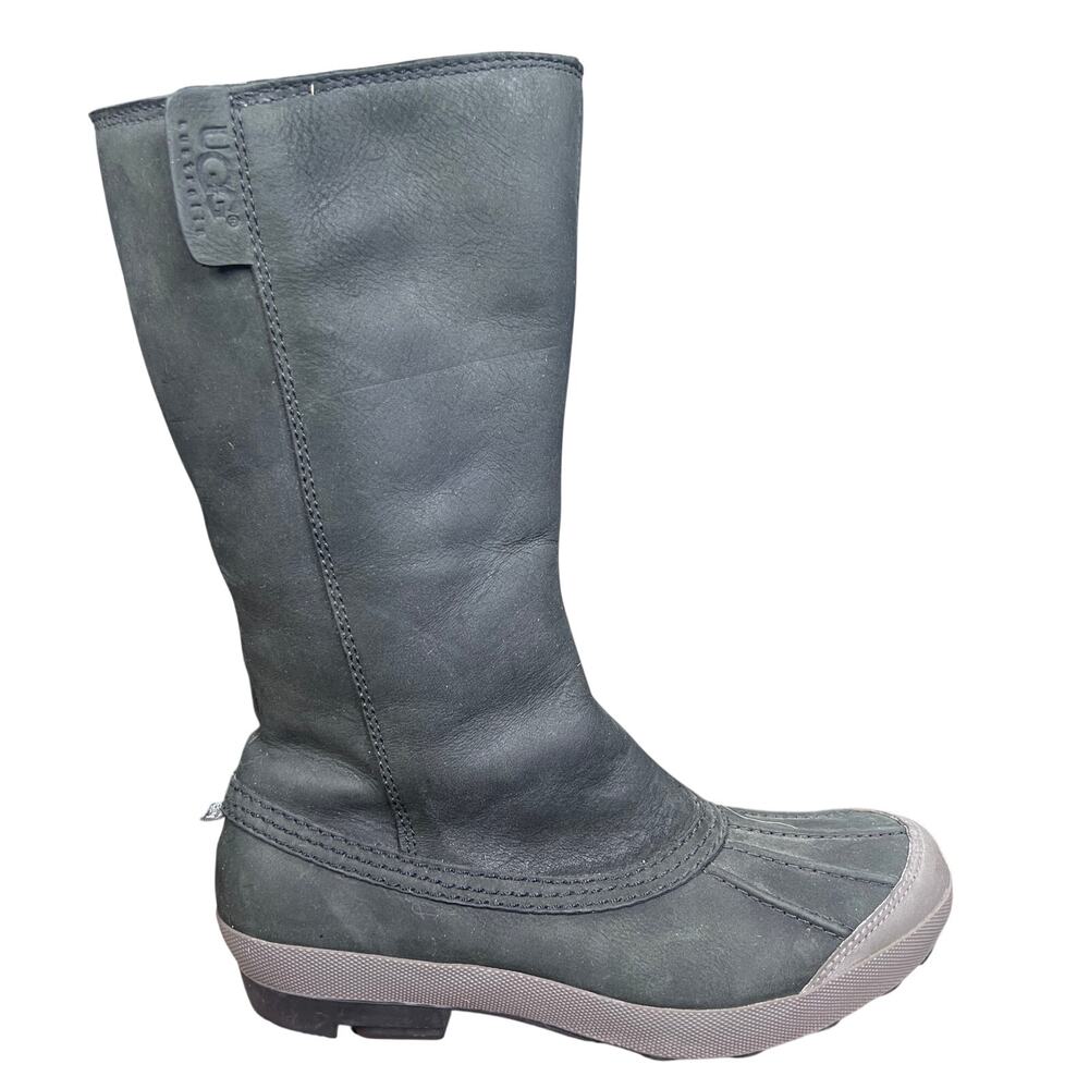 UGG Women’s Belfair Green Leather Winter Boots Size 8